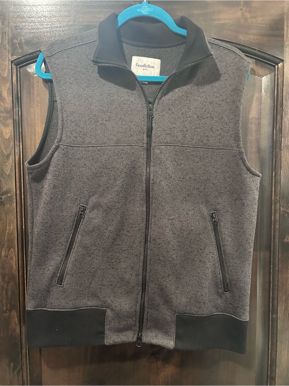 Goodfellow & Co Men's Dark Gray Zip-Up Fleece Vest